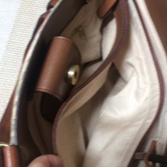 Beautiful FOSSIL natural leather, material purse - Picture 4 of 7